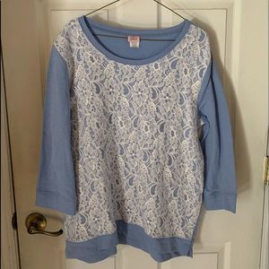 Women’s casual shirt